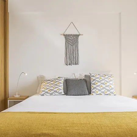 Barreiros I By An Island