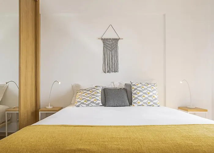 Barreiros I By An Island